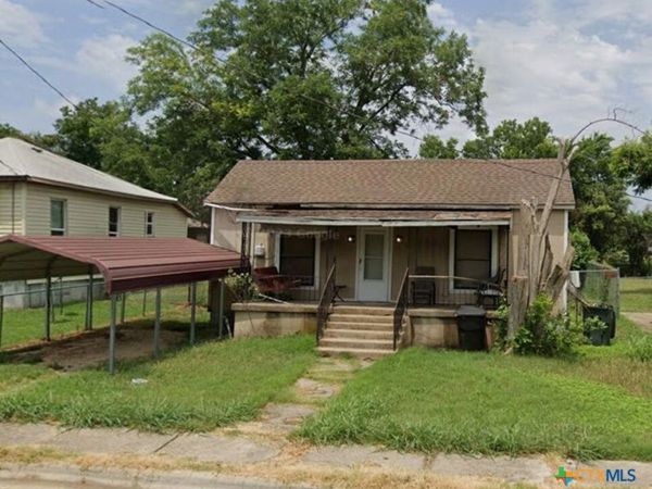 1004 S 12th Street , Temple, TX 76504