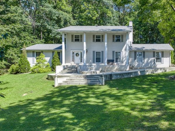 1355 Pilot Dr , Cookeville, TN 38506