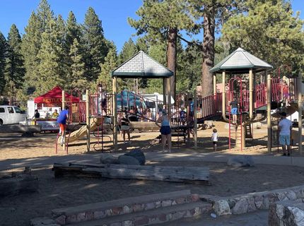 8004 North Lake Boulevard, Kings Beach, CA 96143 Photo