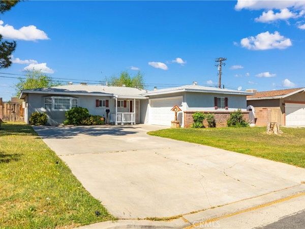 43729 Heaton, Lancaster, CA 93534