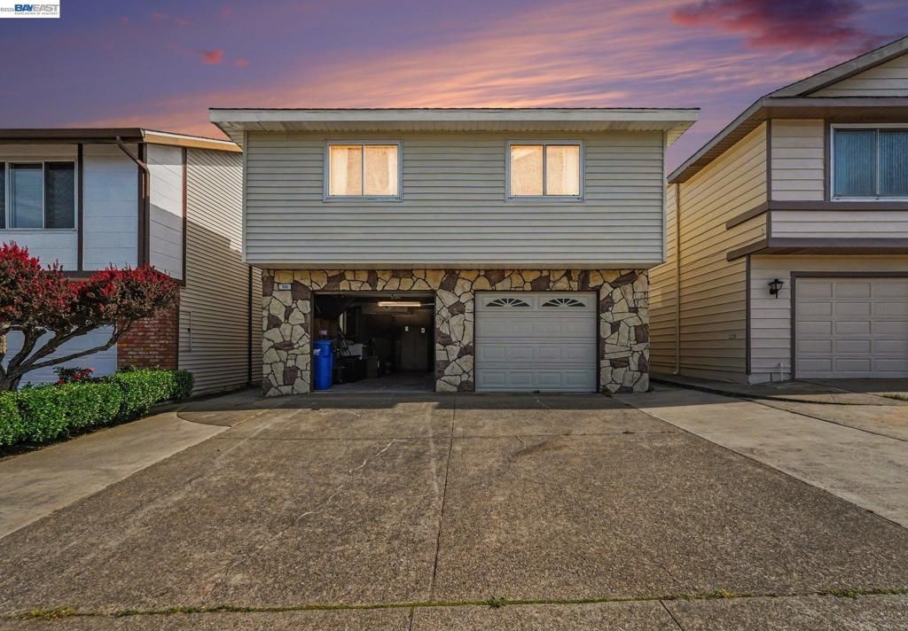 721 Gellert Blvd, Daly City, CA 94015 Main Photo