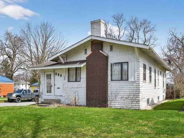1526 N Olive Street, South Bend, IN 46628
