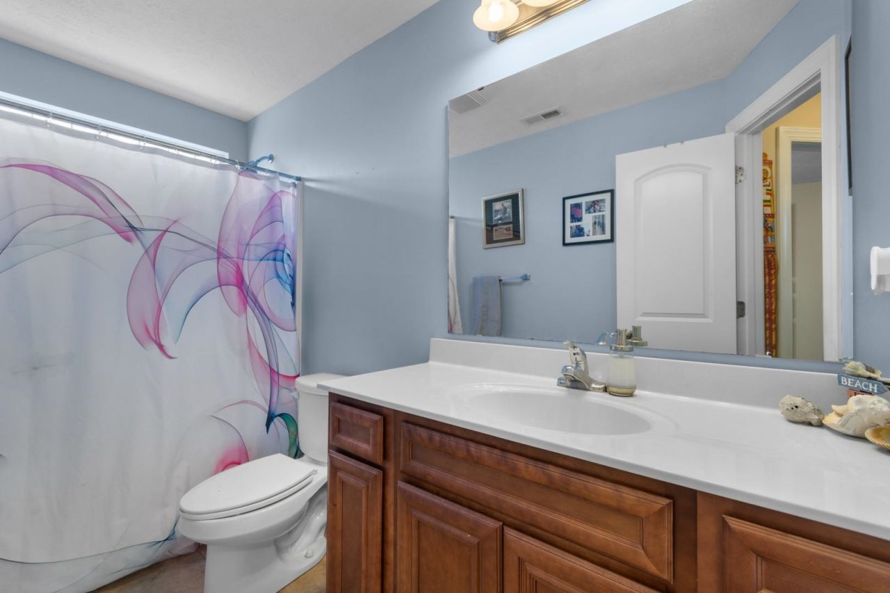 190 Camrose Way  Photo 18