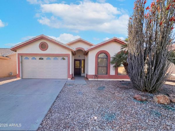 25210 S WYOMING Avenue, Sun Lakes, AZ 85248