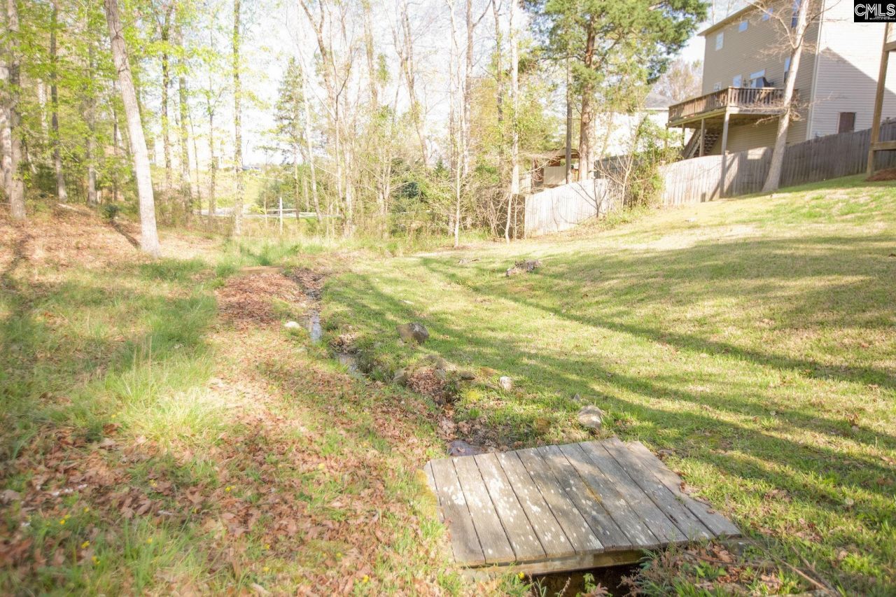 145 Stonemont Drive Photo 13