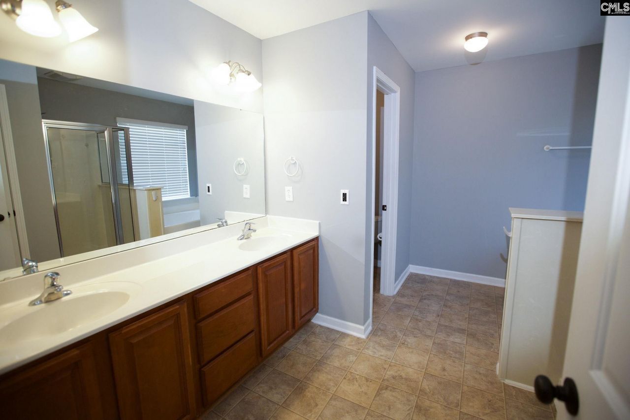 145 Stonemont Drive Photo 38