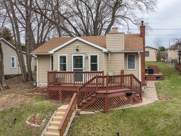 1642 Drexel Avenue, Dubuque, IA 52001