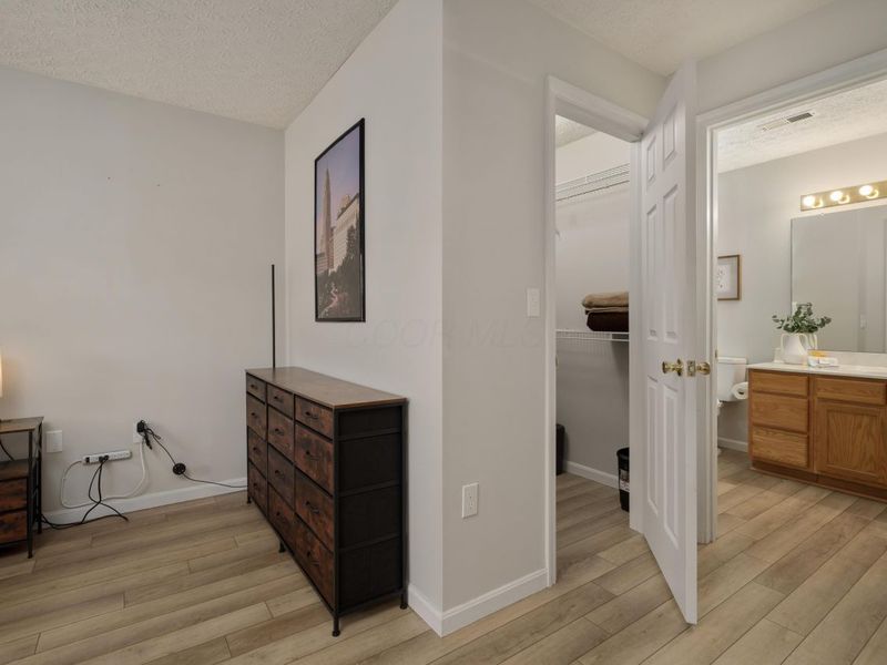 6729 Meadow Creek Drive , Unit 208, Columbus, OH 43235 Photo 15