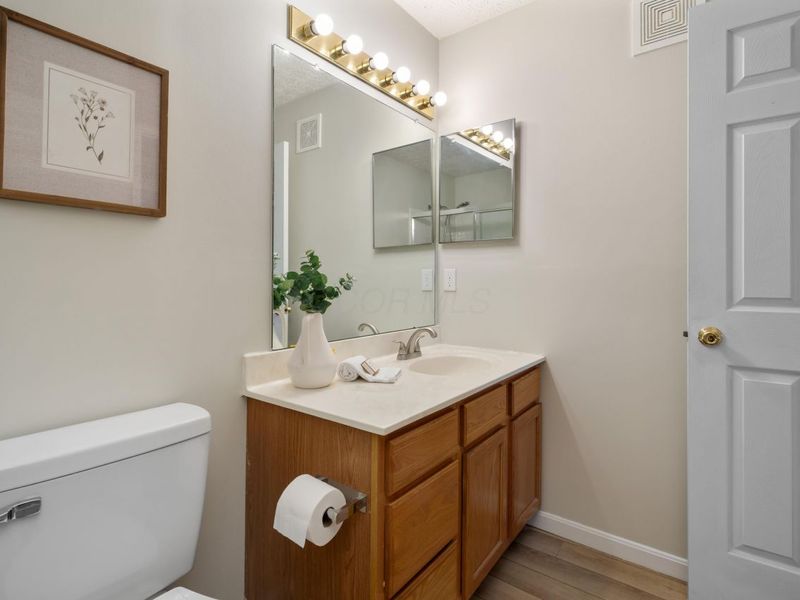 6729 Meadow Creek Drive , Unit 208, Columbus, OH 43235 Photo 17