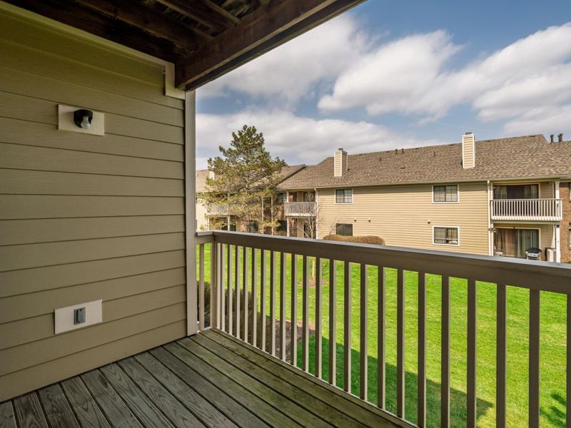 6729 Meadow Creek Drive , Unit 208, Columbus, OH 43235 Photo 24