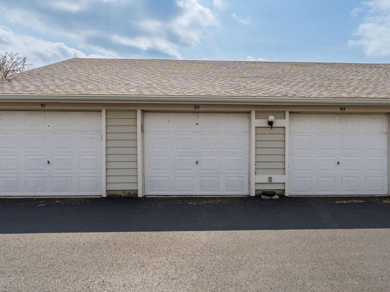 6729 Meadow Creek Drive , Unit 208, Columbus, OH 43235 Photo 28