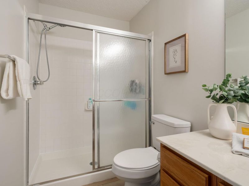 6729 Meadow Creek Drive , Unit 208, Columbus, OH 43235 Photo 4