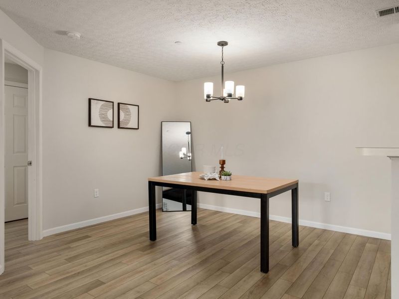 6729 Meadow Creek Drive , Unit 208, Columbus, OH 43235 Photo 9