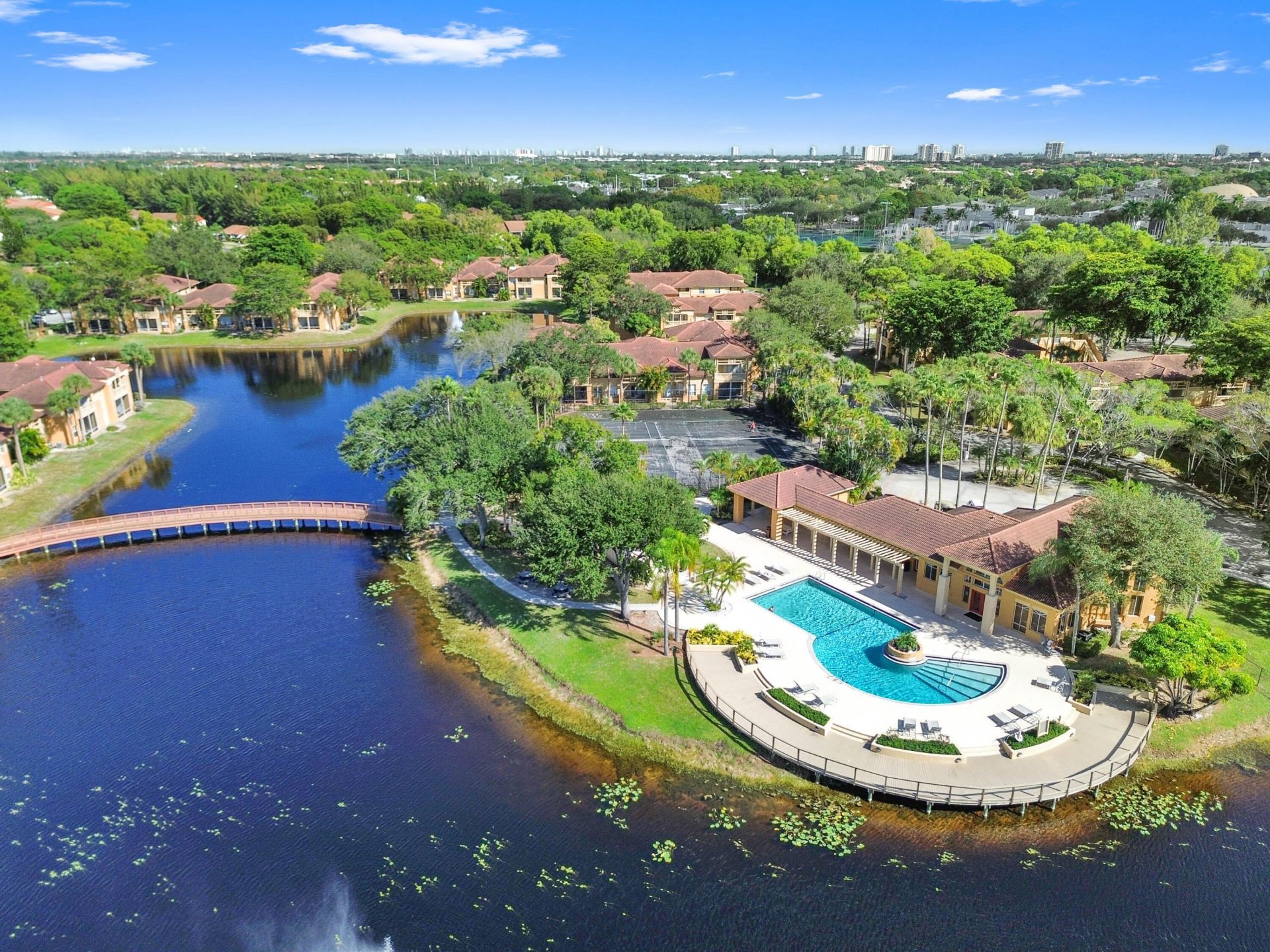 4791 Via Palm Lakes, Unit 1706, West Palm Beach, FL 33417 Photo