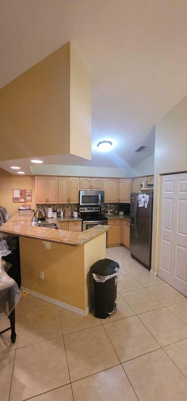 211 NE 13th Avenue, Boynton Beach, FL 33435 Photo