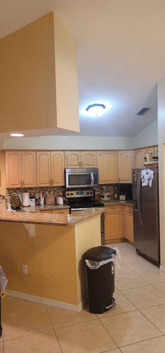 211 NE 13th Avenue, Boynton Beach, FL 33435 Photo