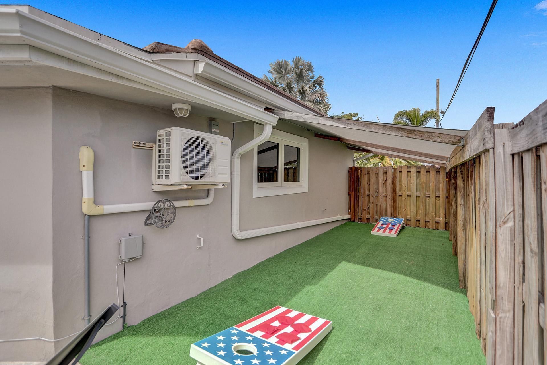 470 SE 4th Court, Pompano Beach, FL 33060 Photo