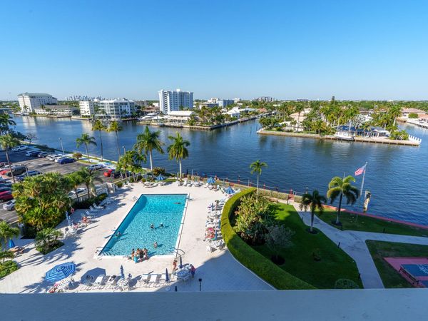 3200 NE 36th Street, Unit 703, Fort Lauderdale, FL 33308
