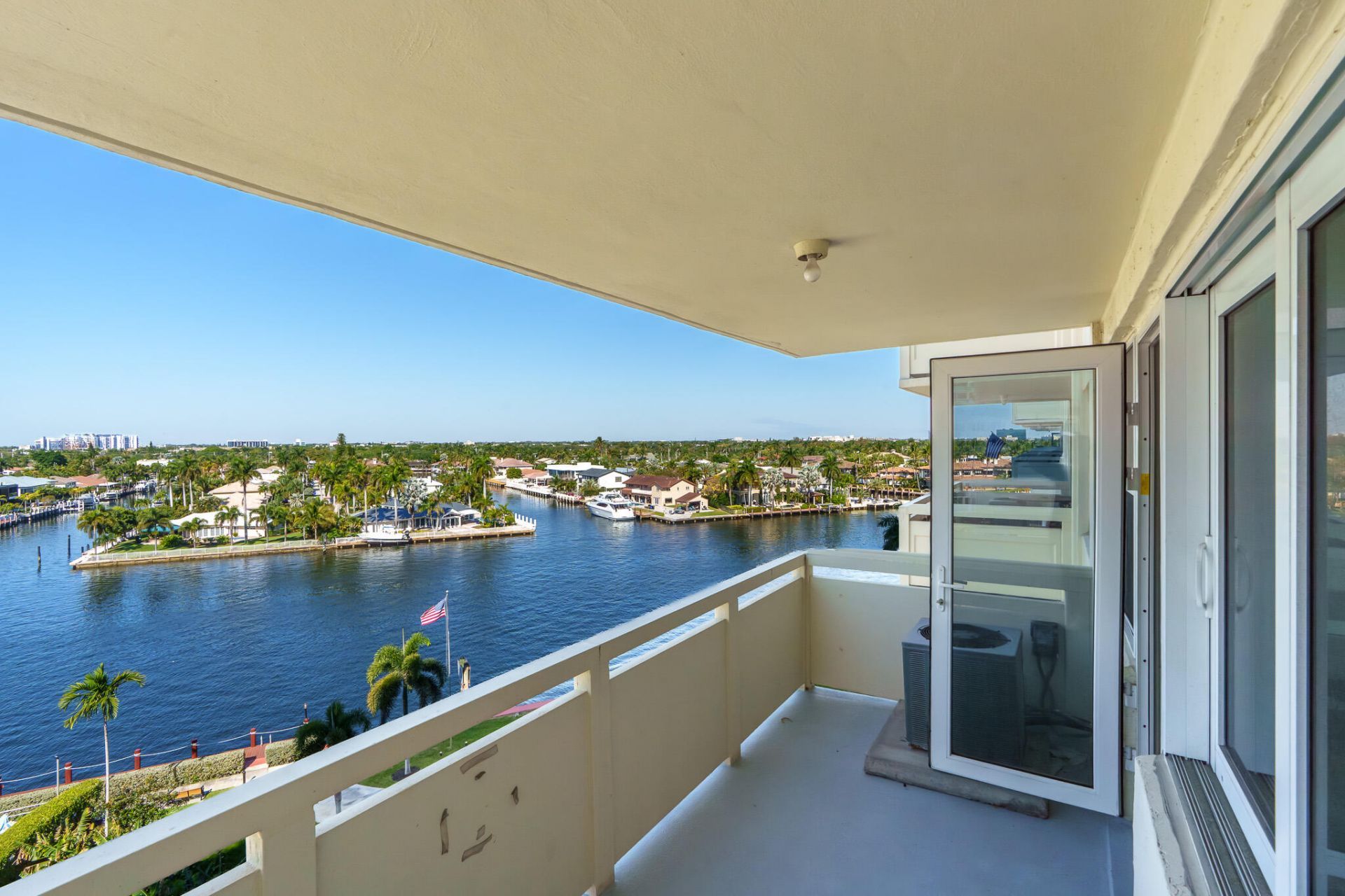 3200 NE 36th Street, Unit 703, Fort Lauderdale, FL 33308 Photo