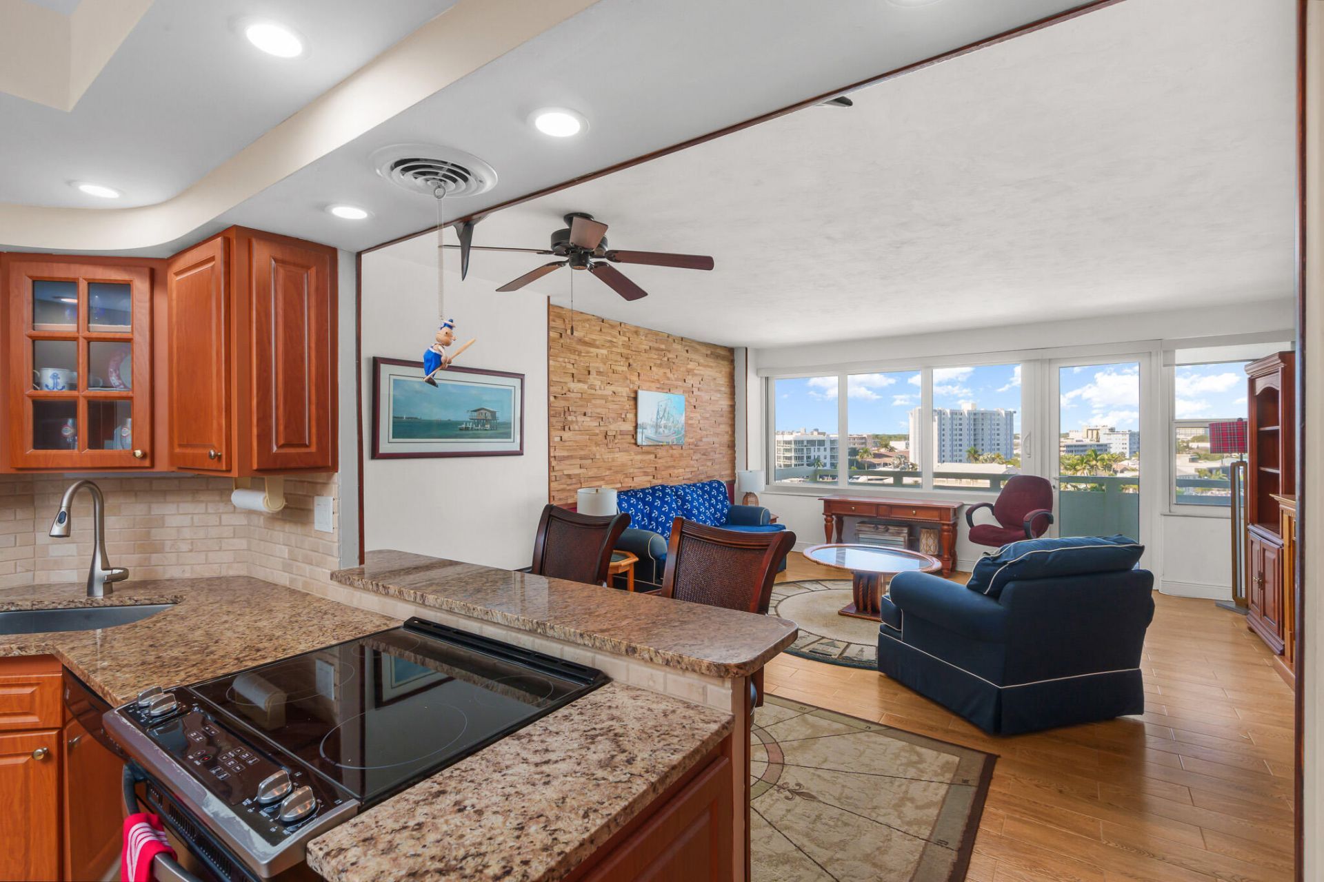 3200 NE 36th Street, Unit 703, Fort Lauderdale, FL 33308 Photo