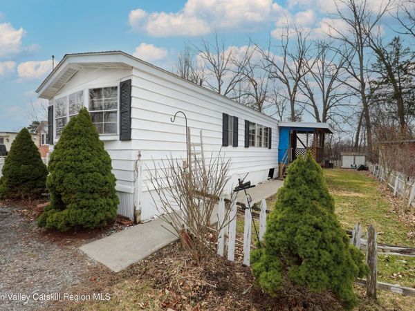 414 Joslen Boulevard, Unit 4, Hudson, NY 12534