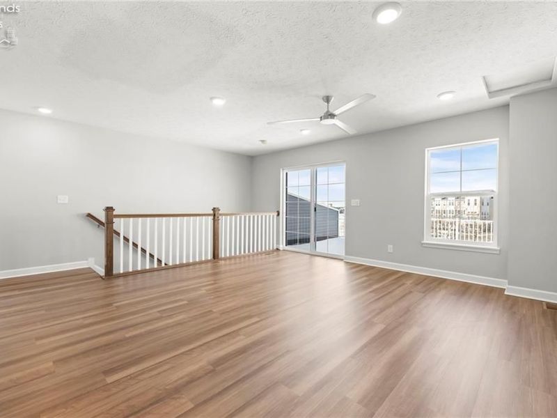 461 Harbor Lane, Lorain, OH 44052 Photo 16