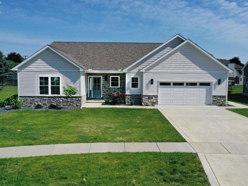 550 Southview, Gibsonburg, OH 43431 Photo 1