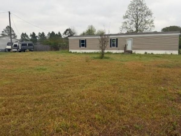 8356 Bennett Road W, Grand Bay, AL 36541