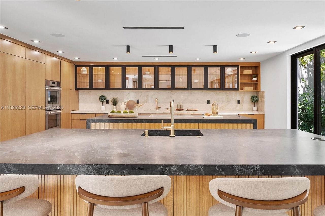 5820 SW 33rd Ln , Hollywood, FL 33312 Photo