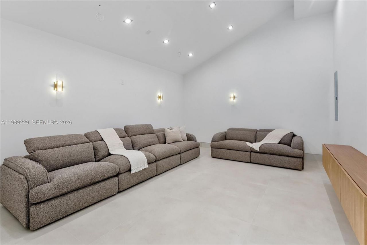 5820 SW 33rd Ln , Hollywood, FL 33312 Photo