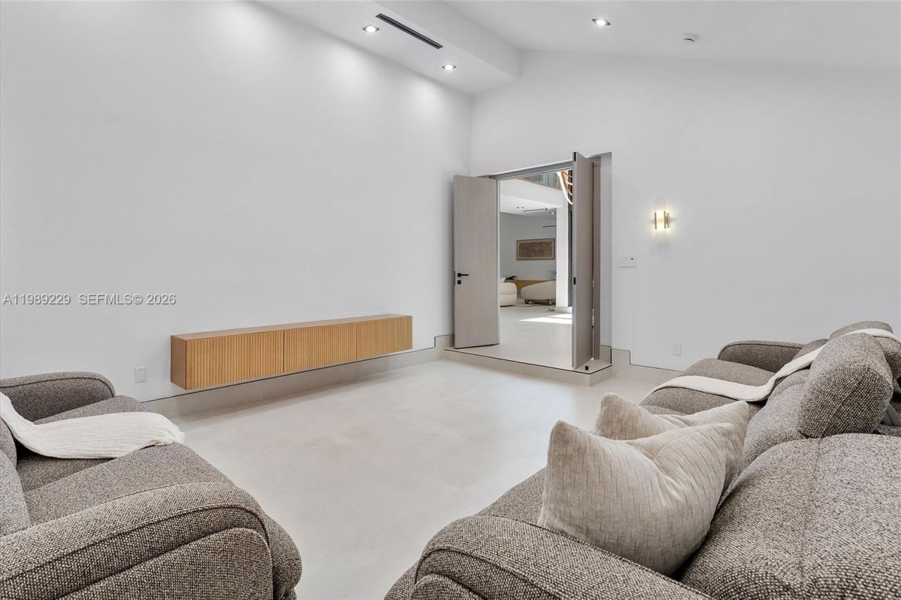 5820 SW 33rd Ln , Hollywood, FL 33312 Photo