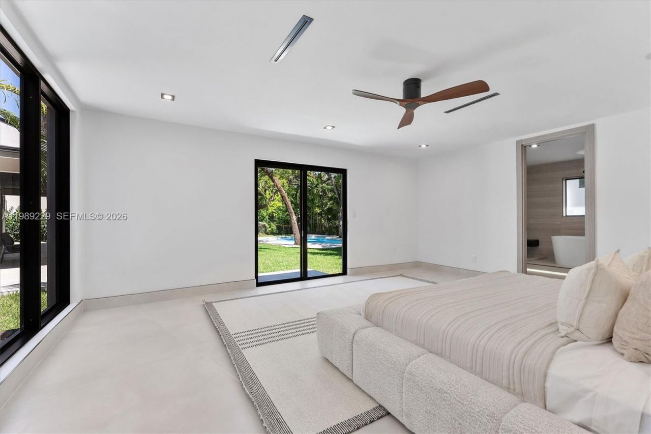 5820 SW 33rd Ln , Hollywood, FL 33312 Photo