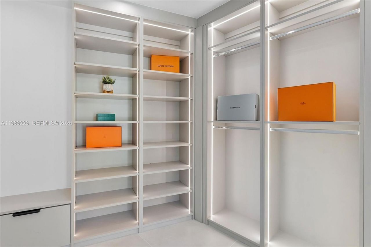 5820 SW 33rd Ln , Hollywood, FL 33312 Photo