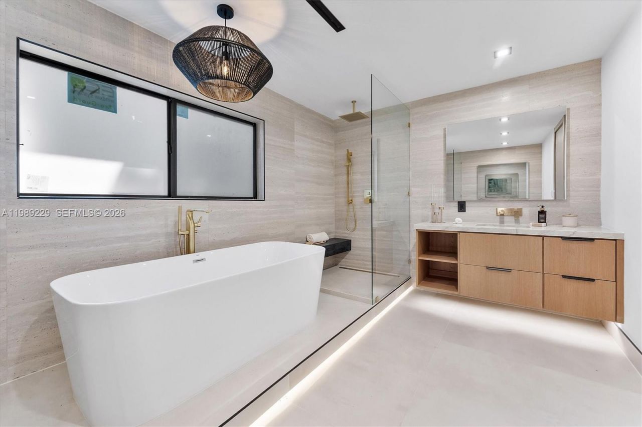 5820 SW 33rd Ln , Hollywood, FL 33312 Photo