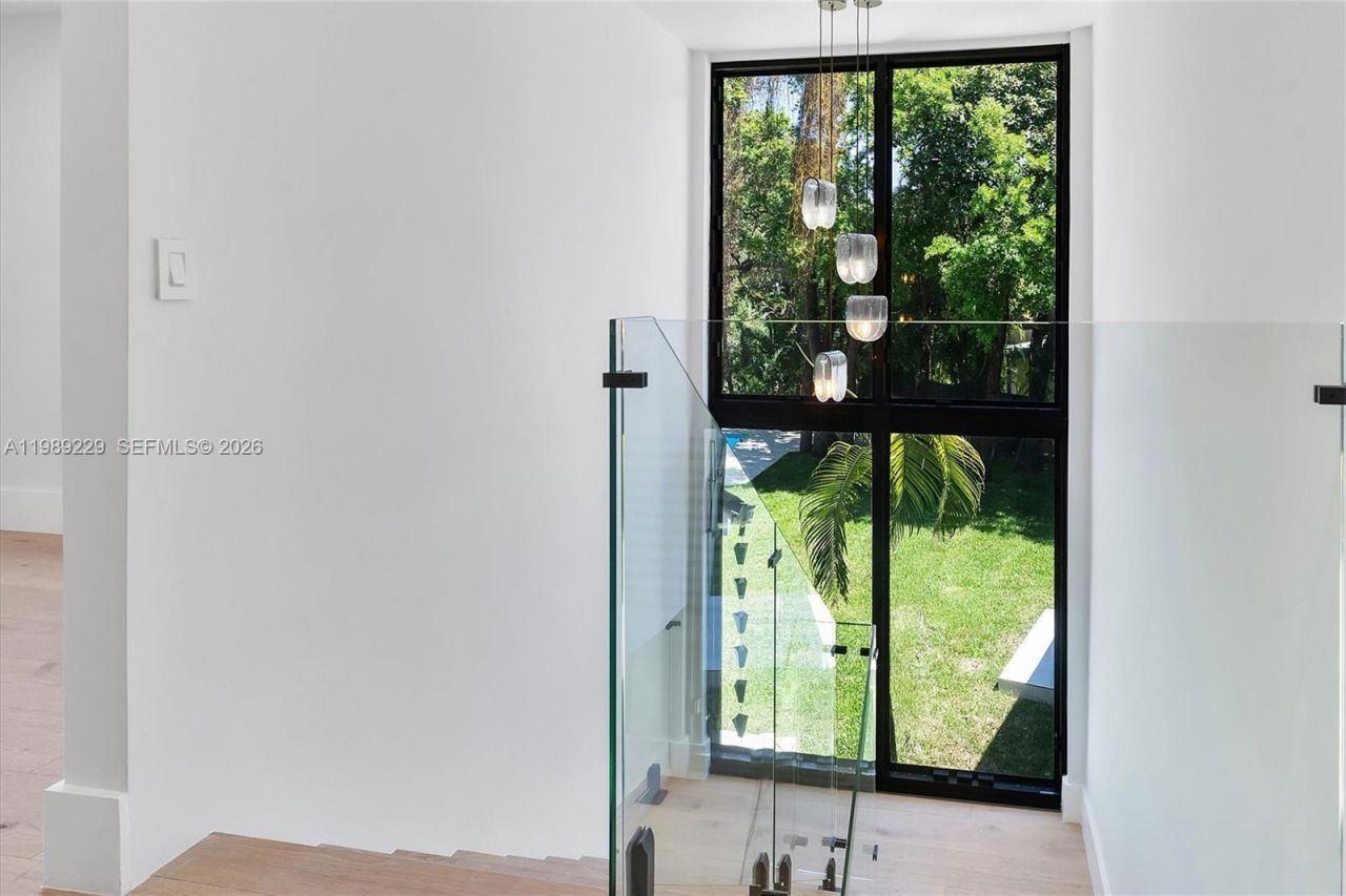 5820 SW 33rd Ln , Hollywood, FL 33312 Photo