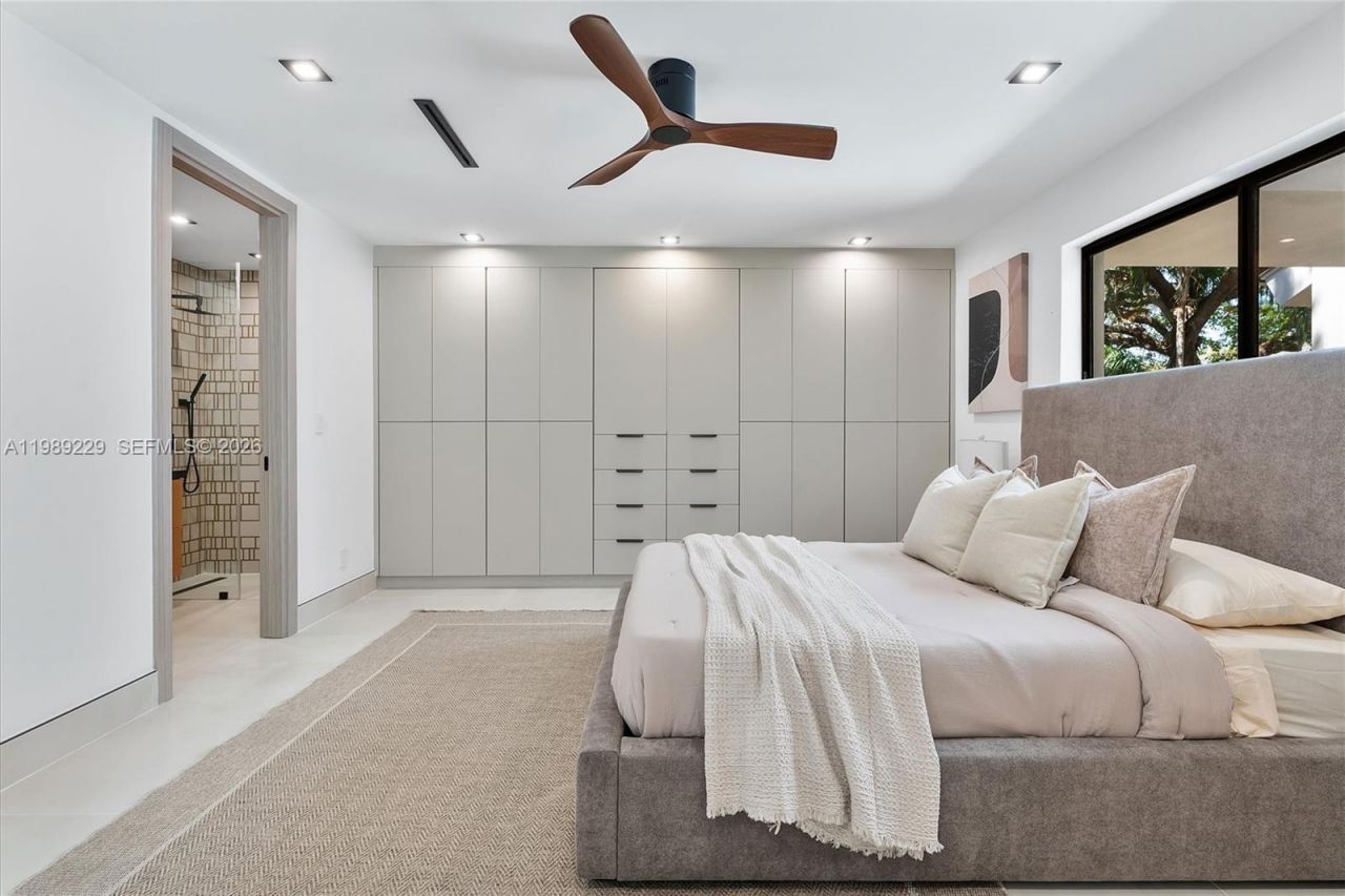 5820 SW 33rd Ln , Hollywood, FL 33312 Photo