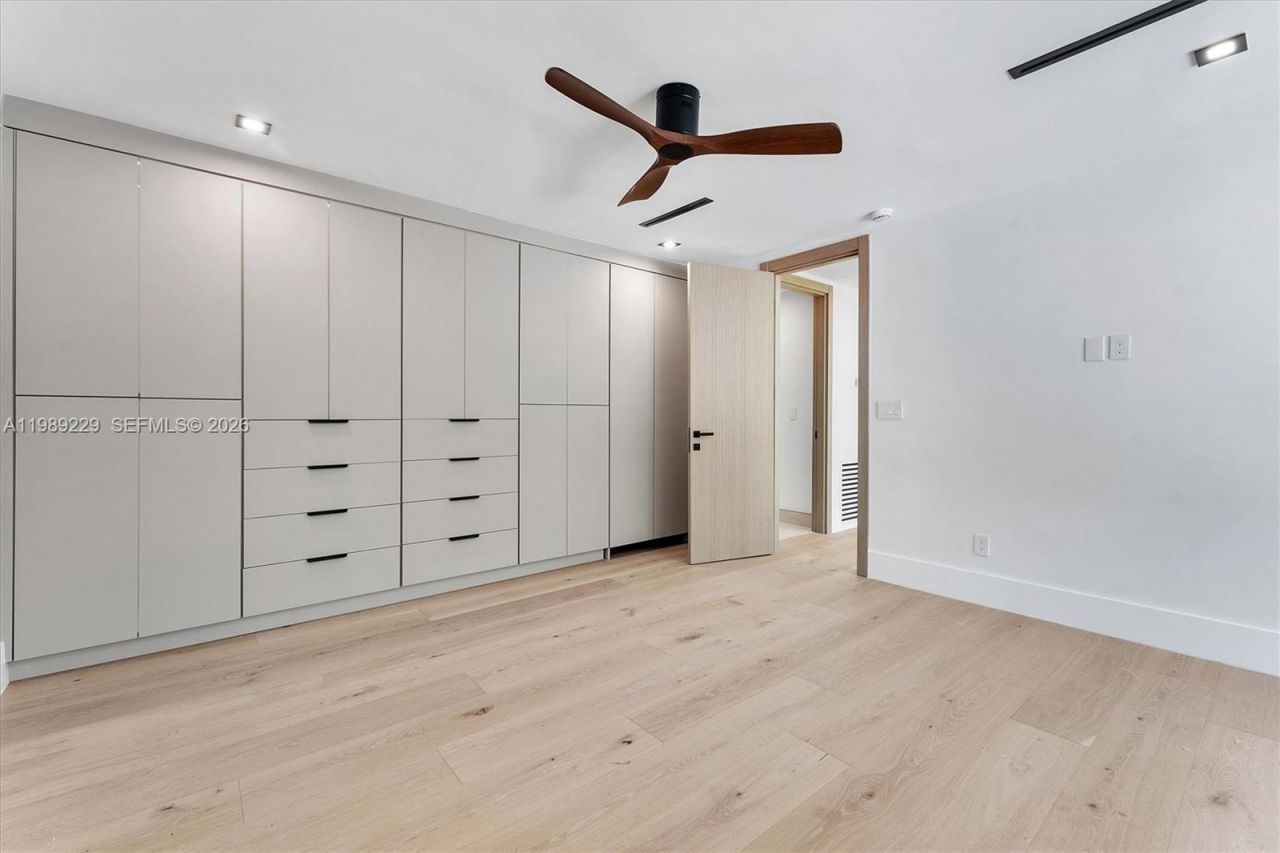 5820 SW 33rd Ln , Hollywood, FL 33312 Photo