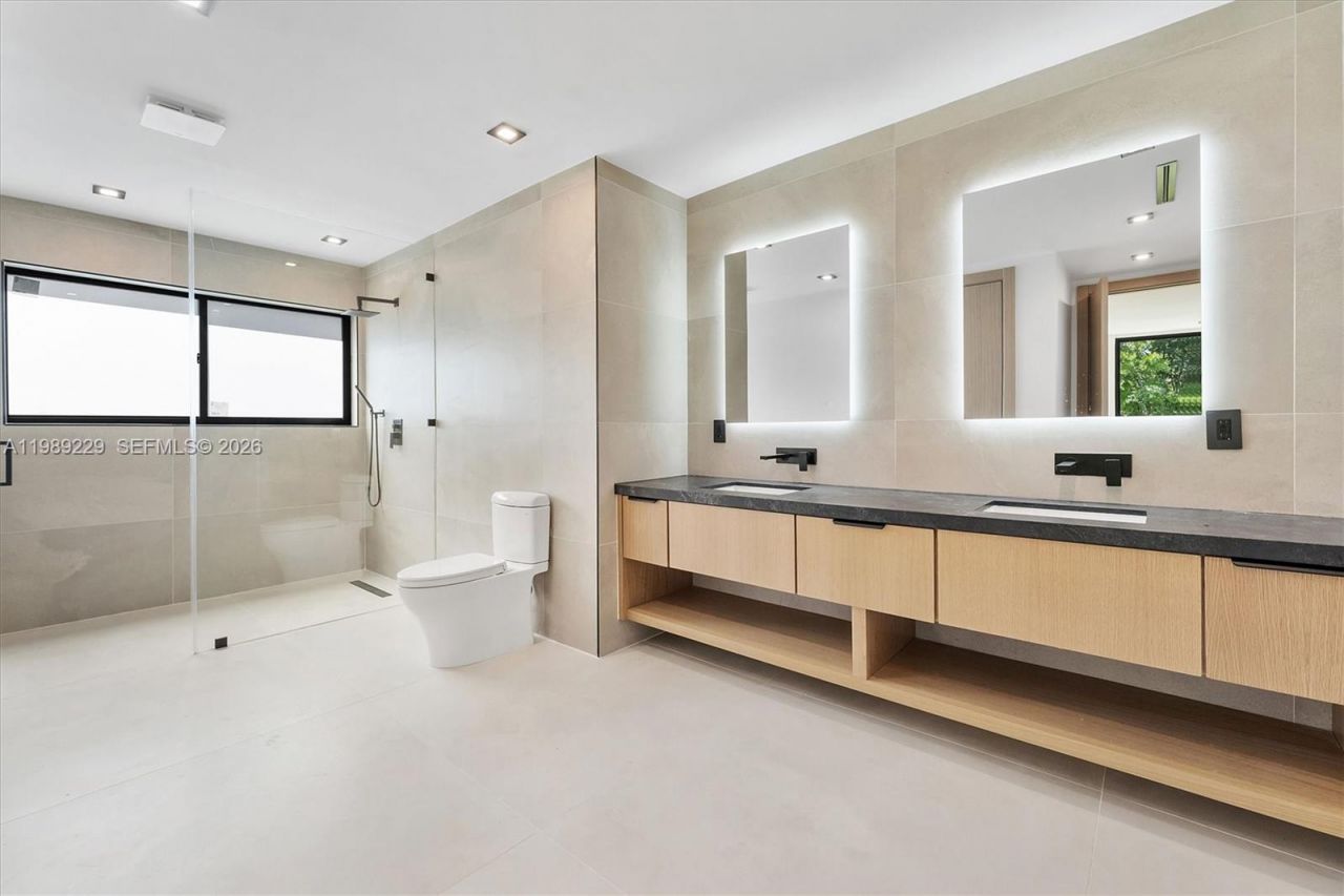 5820 SW 33rd Ln , Hollywood, FL 33312 Photo