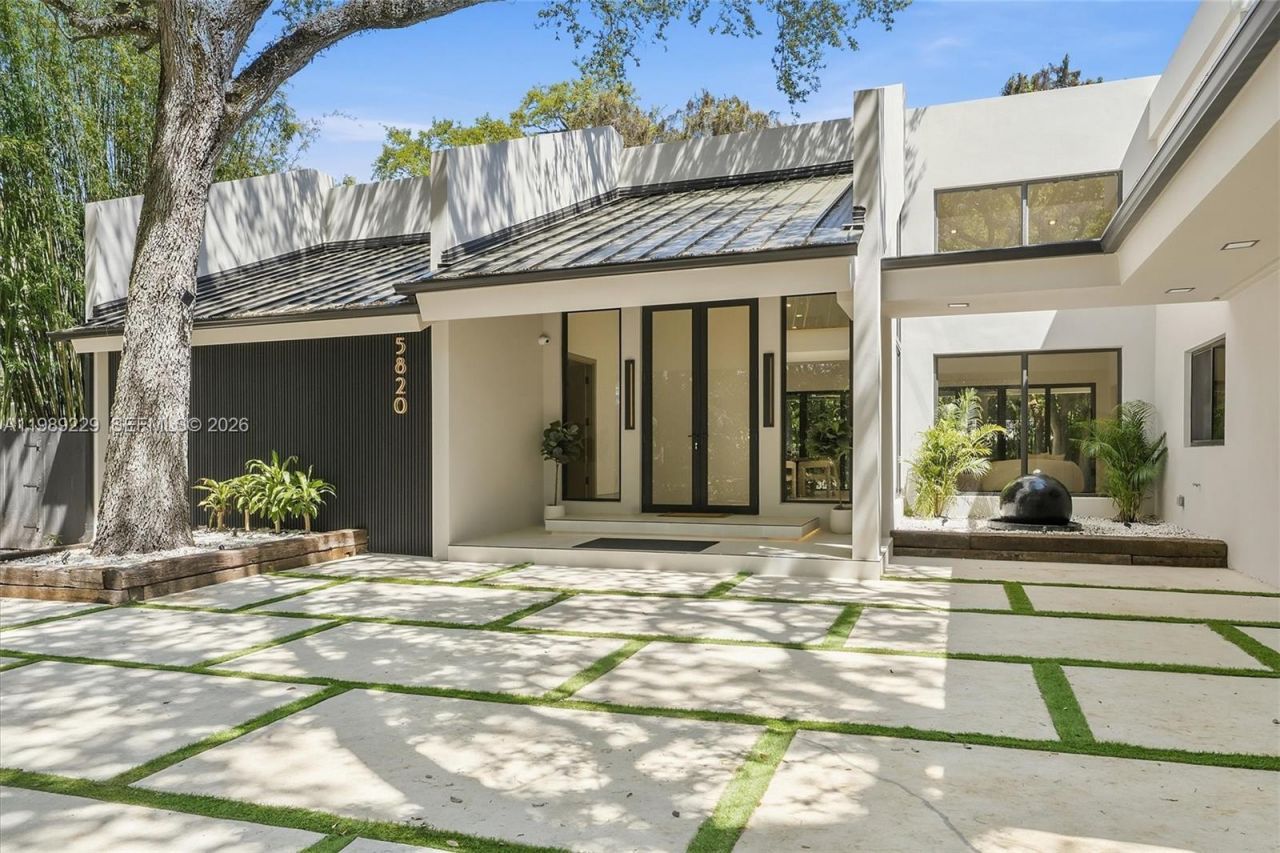 5820 SW 33rd Ln , Hollywood, FL 33312 Photo