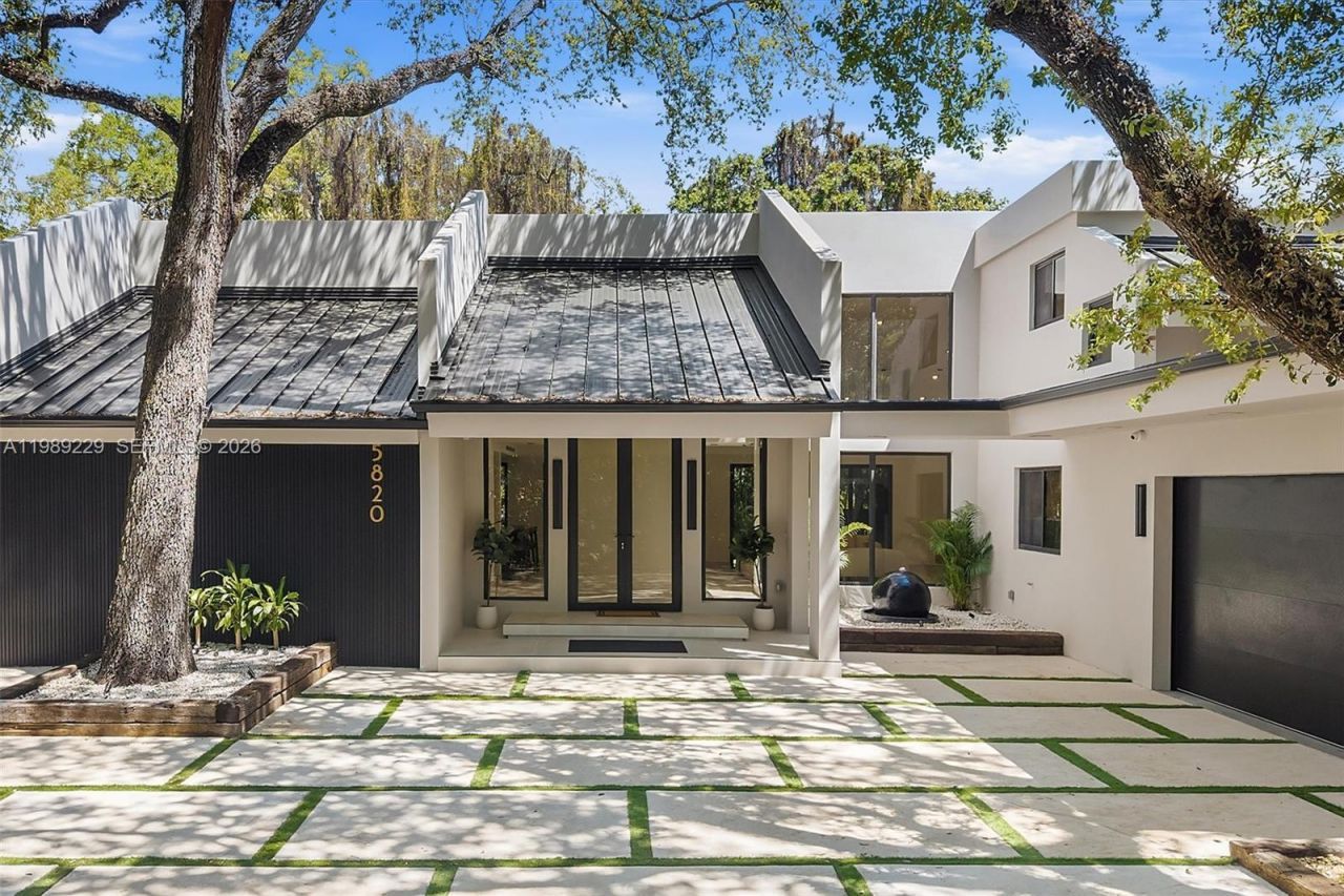 5820 SW 33rd Ln , Hollywood, FL 33312 Photo