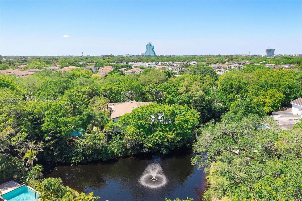 5820 SW 33rd Ln , Hollywood, FL 33312 Photo