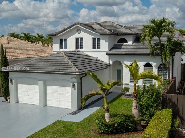 8172 SW 163rd Ct , Miami, FL 33193