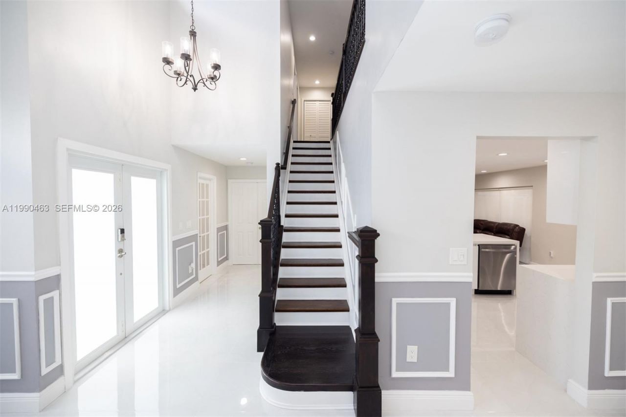 8172 SW 163rd Ct , Miami, FL 33193 Photo