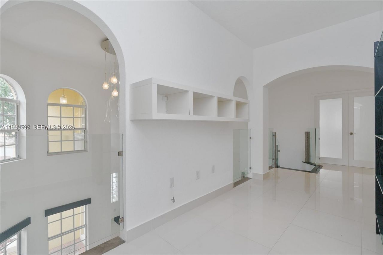 7333 NW 108th Ct , Doral, FL 33178 Photo