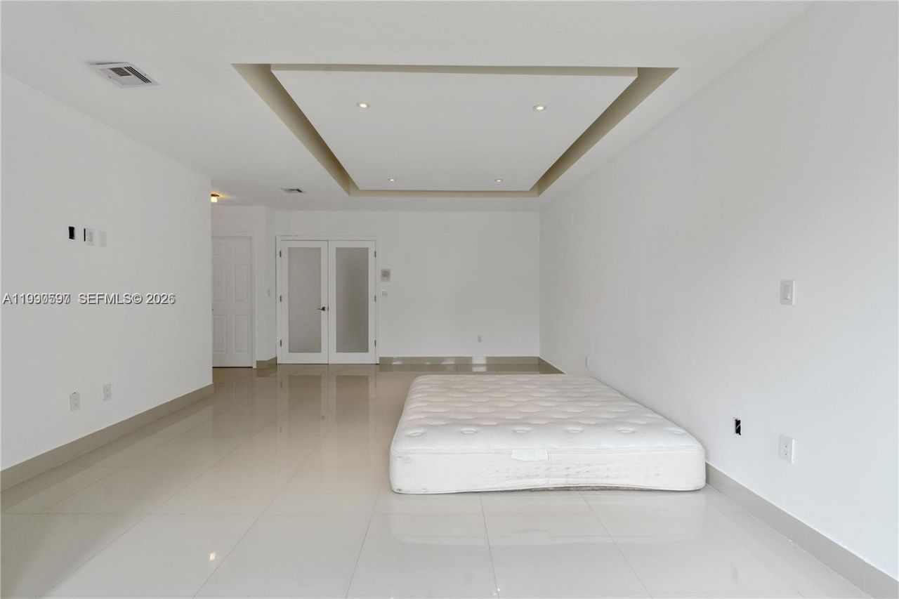 7333 NW 108th Ct , Doral, FL 33178 Photo