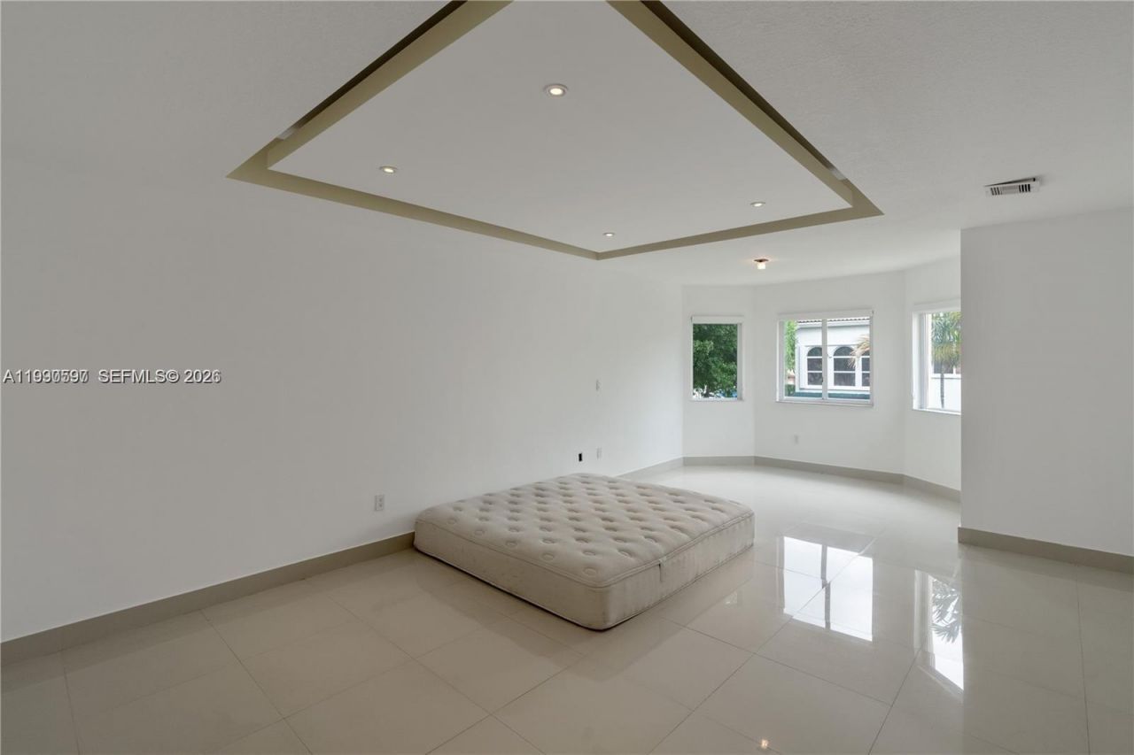 7333 NW 108th Ct , Doral, FL 33178 Photo