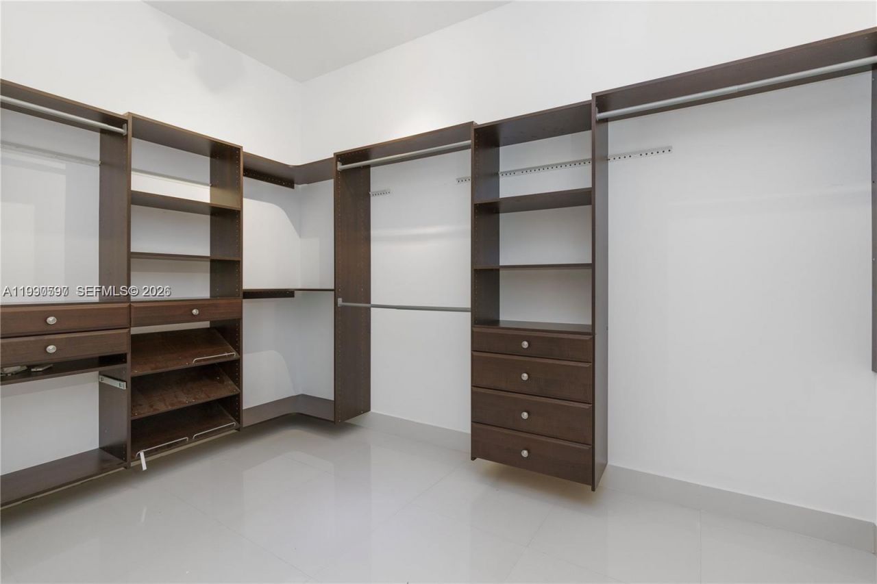 7333 NW 108th Ct , Doral, FL 33178 Photo