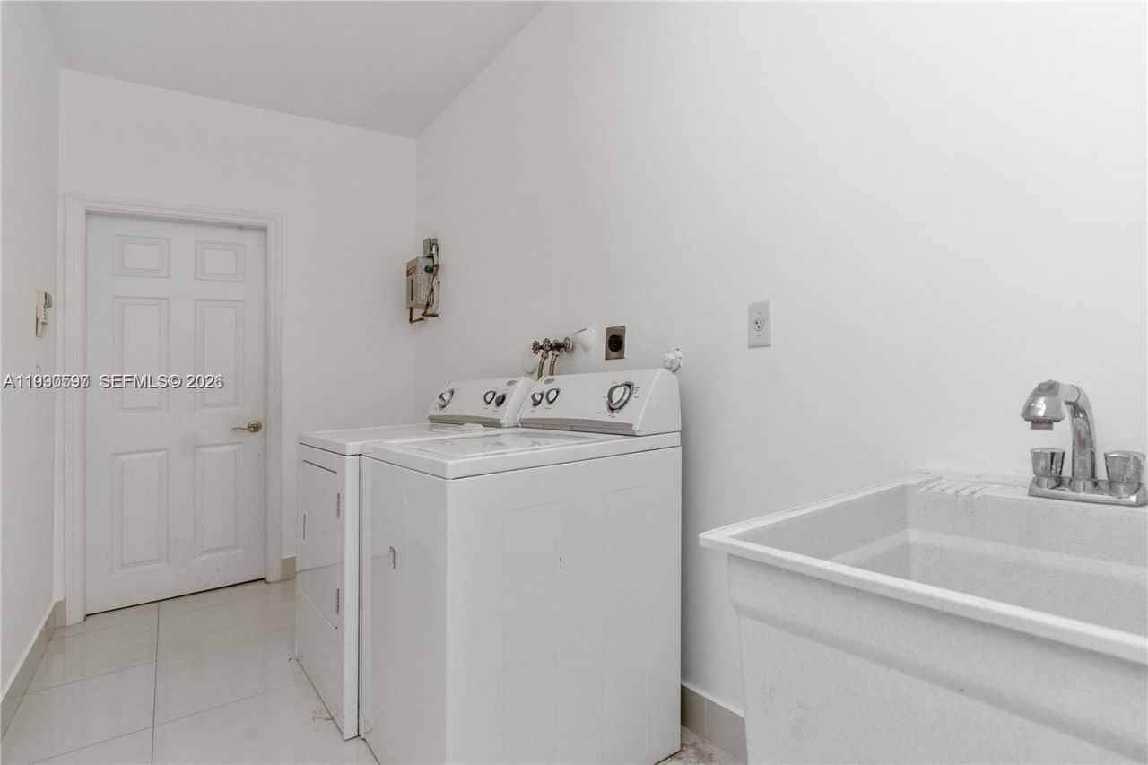 7333 NW 108th Ct , Doral, FL 33178 Photo