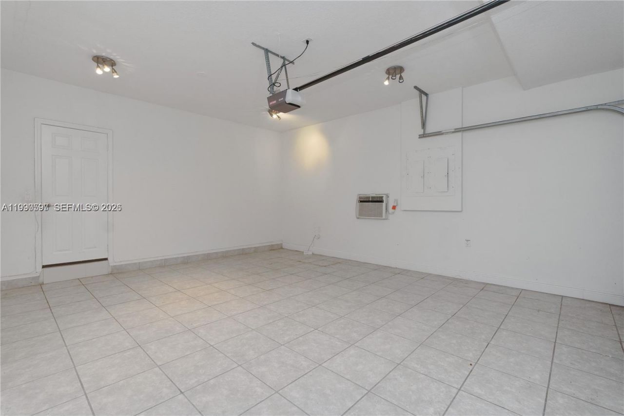 7333 NW 108th Ct , Doral, FL 33178 Photo