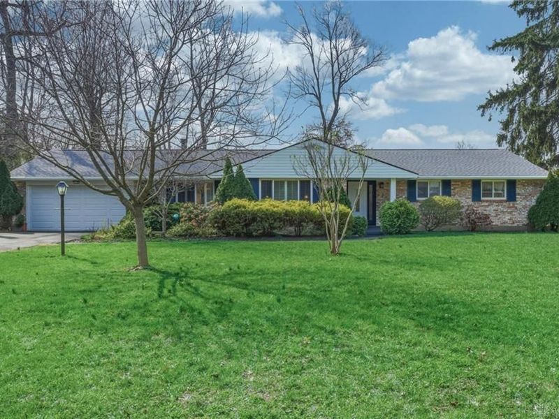 5825 Terrace Park Drive, Washington Township, OH 45429 Photo 1